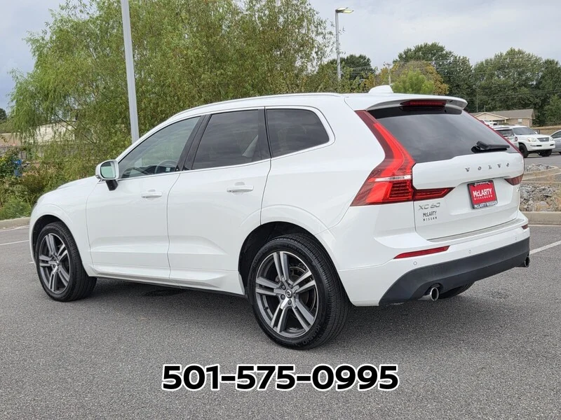 Used 2021 Crystal White VOLVO T5 AWD MOMENTUM image 3