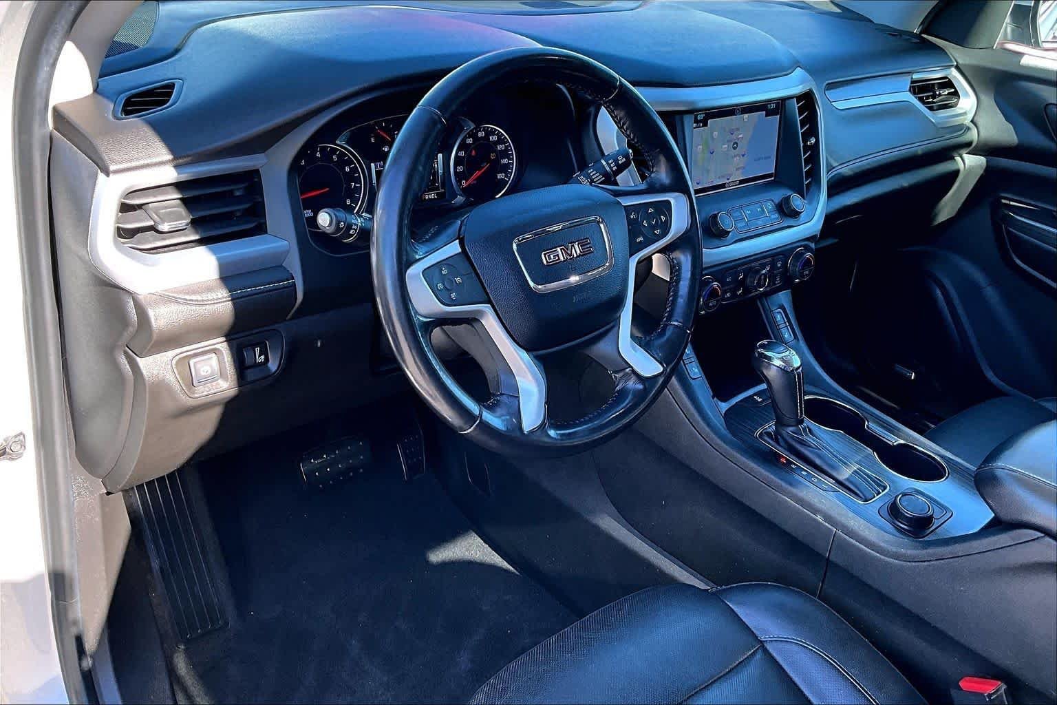 Used 2019 Quicksilver Metallic GMC SLT image 17