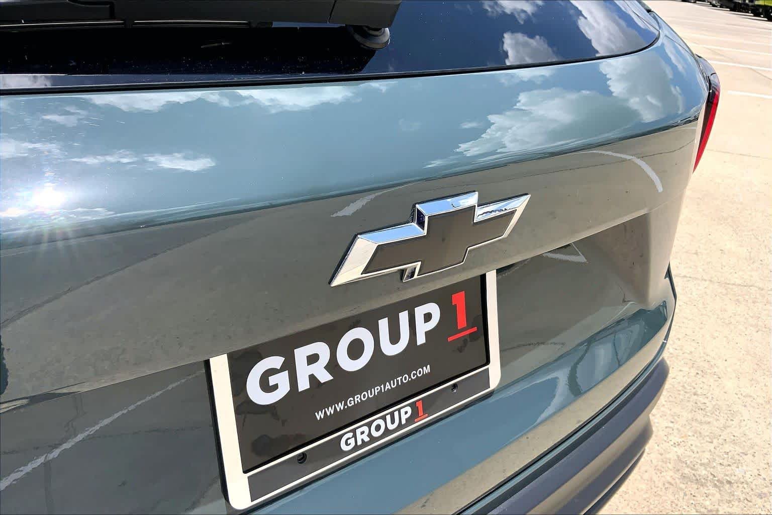 2025 Chevrolet Trax LS - Photo 30