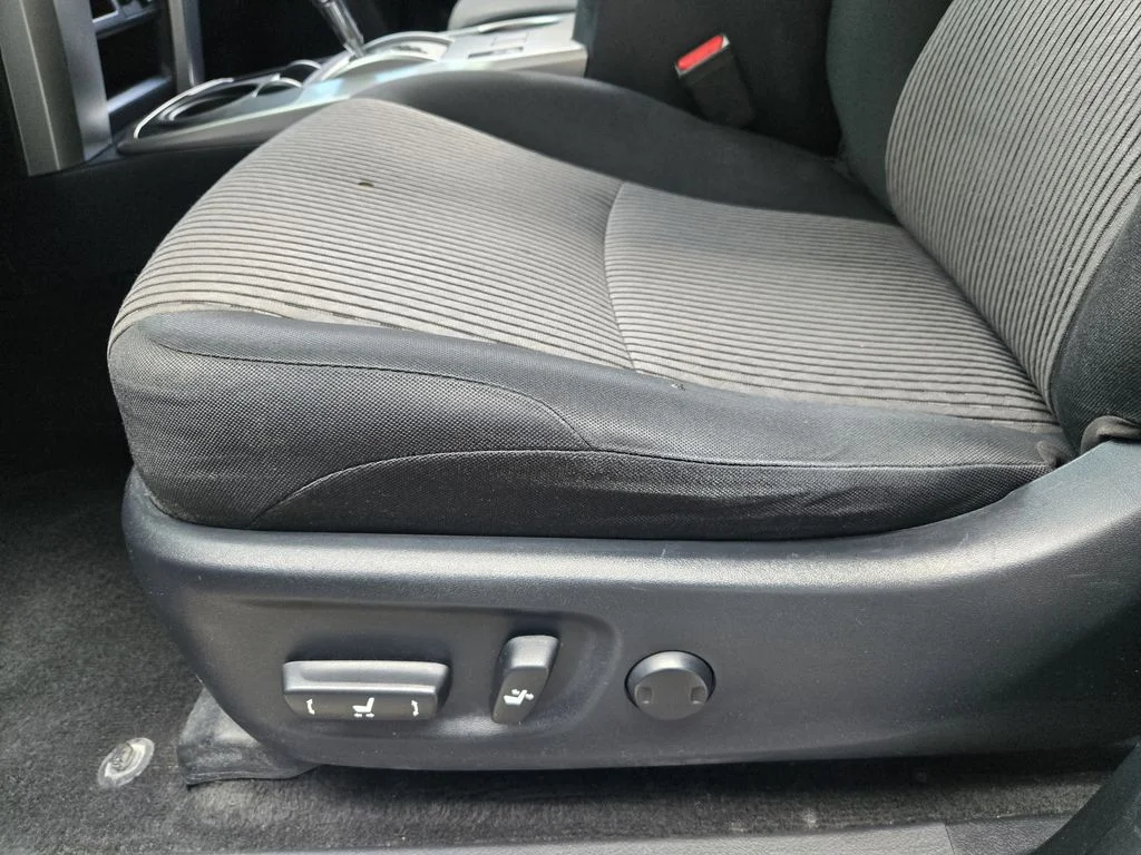 Used 2022 Black Toyota SR5 image 16
