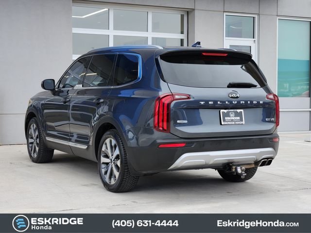 Used 2020 Gray Kia EX image 3