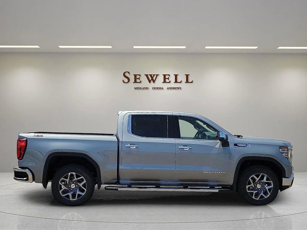 2026 GMC Sierra 1500 SLT - Photo 6