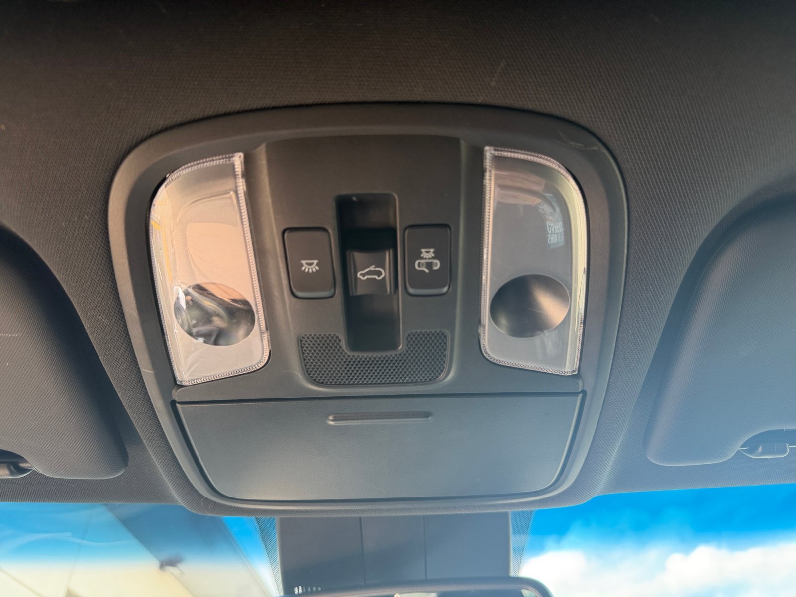 Used 2020 Pacific Blue Kia SX Turbo image 28
