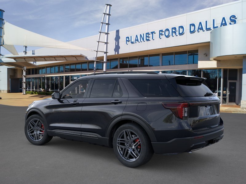 New 2026 Agate Black Metallic Ford ST-Line image 4