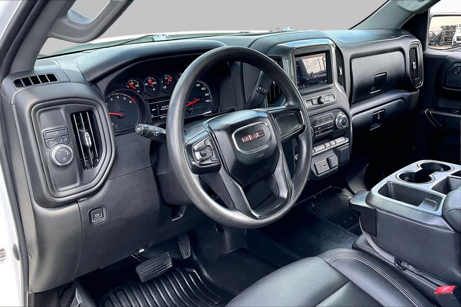 Used 2023 Summit White GMC Pro image 18