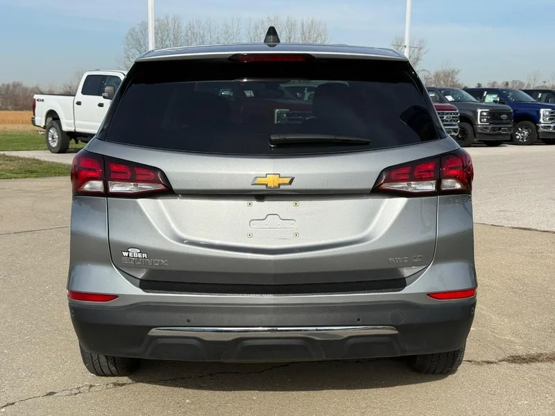 Used 2024 Sterling Gray Metallic Chevrolet AWD 4dr LT w/1LT image 4