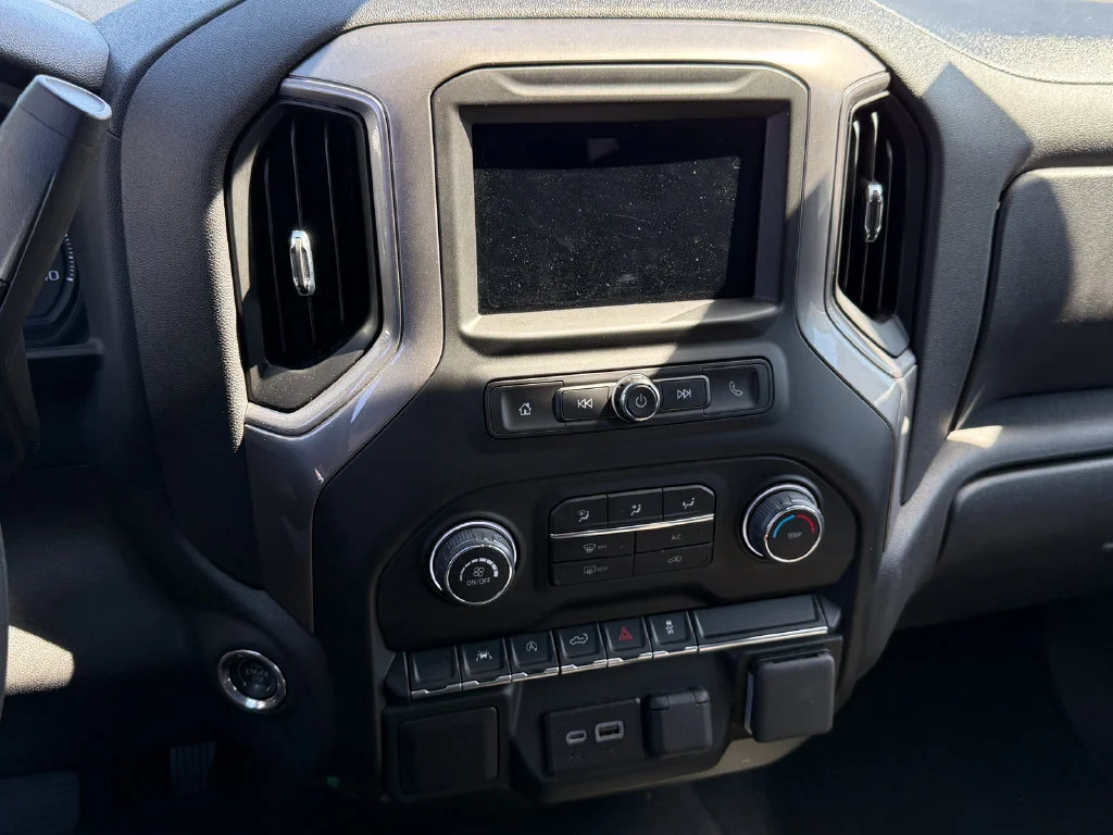 Used 2026 Summit White Chevrolet Custom image 9