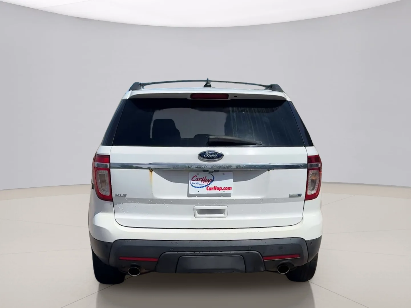 Used 2013 White Ford XLT image 4
