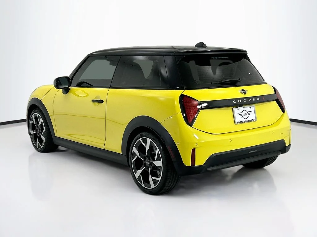 2026 MINI Hardtop 2 Door S - Photo 7