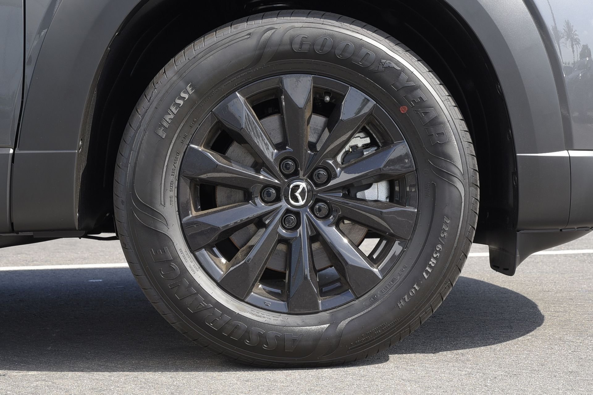 2025 Mazda CX-50 2.5 S Preferred photo 2