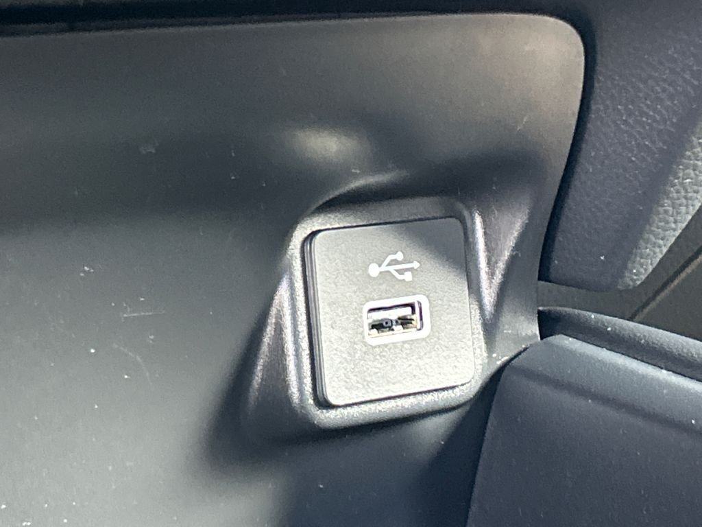 Used 2024  Honda Sport image 19