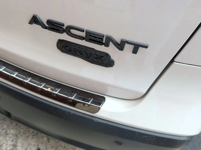 Used 2024 White Subaru Onyx Edition image 9