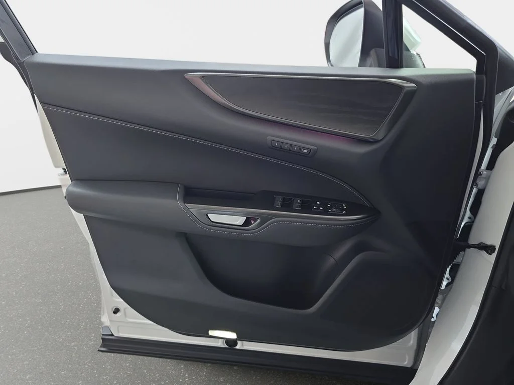 Used 2022 White Lexus 450h+ Luxury image 28