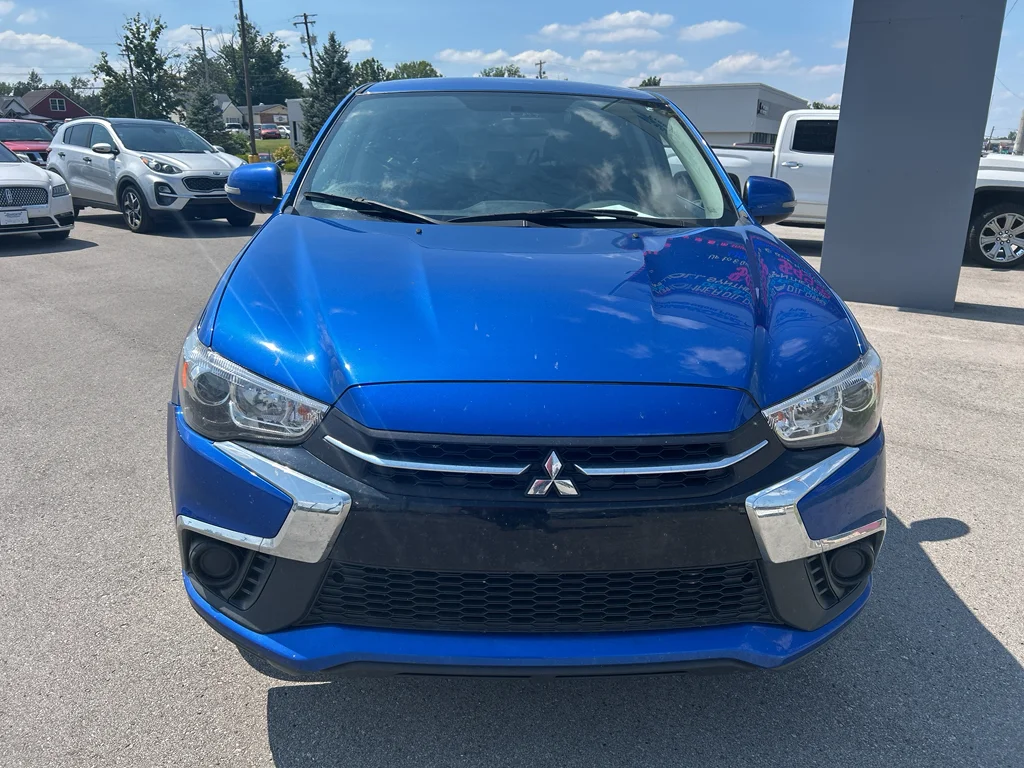 Used 2018 Octane Blue Metallic Mitsubishi ES 2.0 image 5