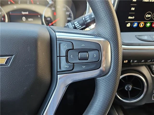 Used 2024 Blue Chevrolet LT w/2LT Front-Wheel Drive image 17
