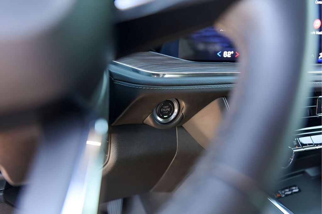 2026 Chevrolet Suburban Z71 - Photo 18