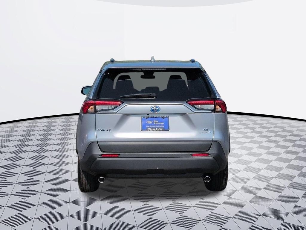 Certified Used 2024 Silver Sky Metallic Toyota LE image 4