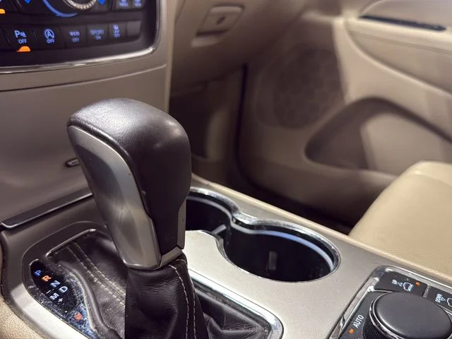 Used 2017 Black Jeep Overland image 30