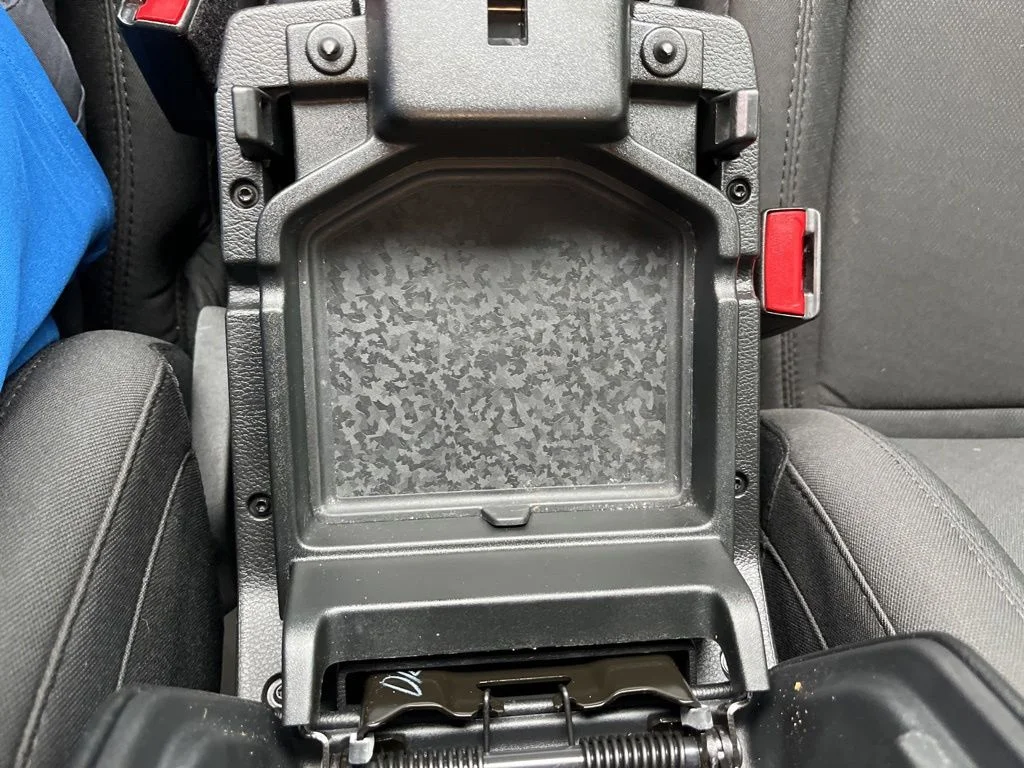 Used 2023 Silver Jeep Altitude image 27