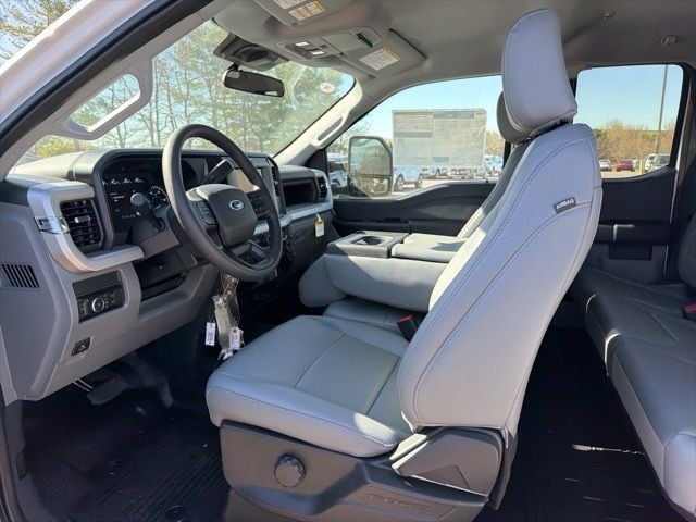 New 2026 Oxford White Ford F-350® XL image 14