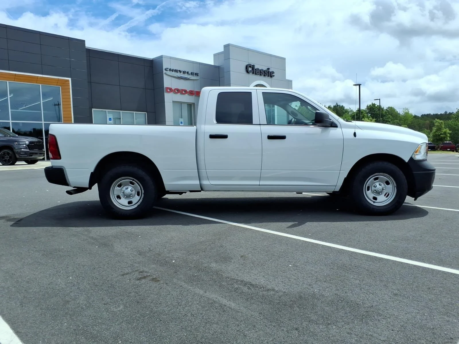Used 2021 Bright White Clearcoat Ram Tradesman image 9