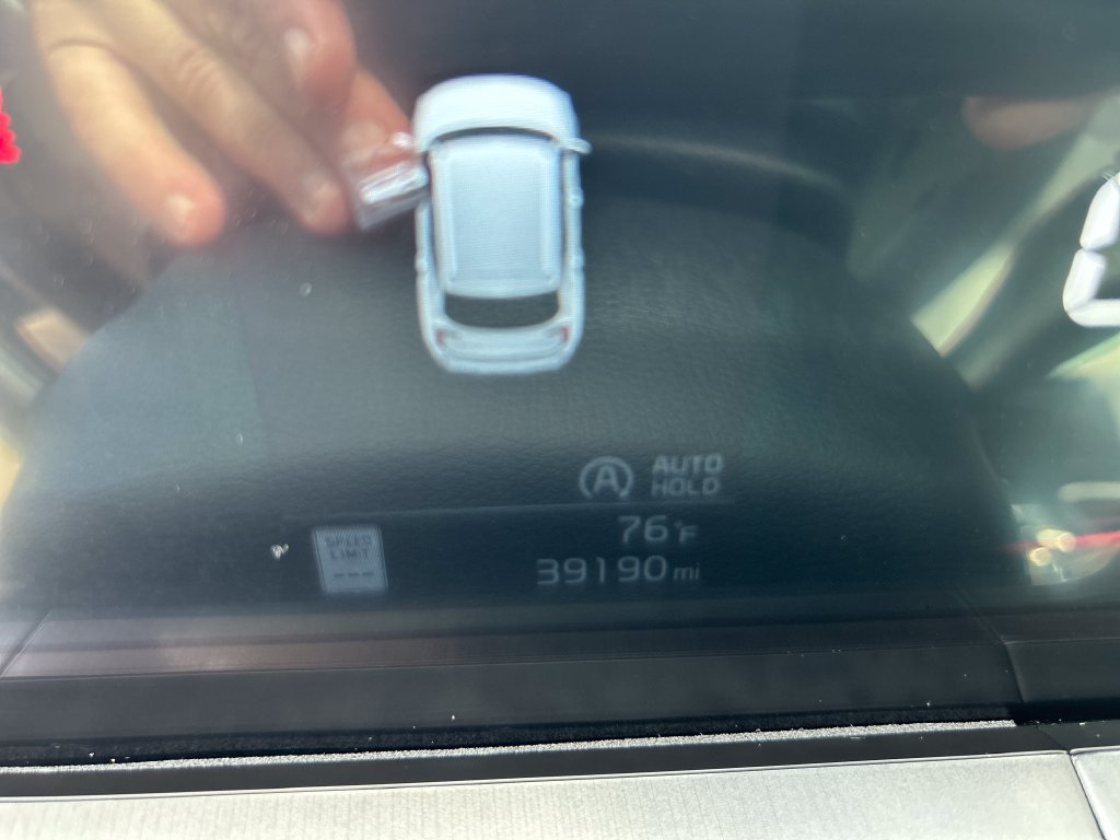 Used 2024 Black Kia S image 19