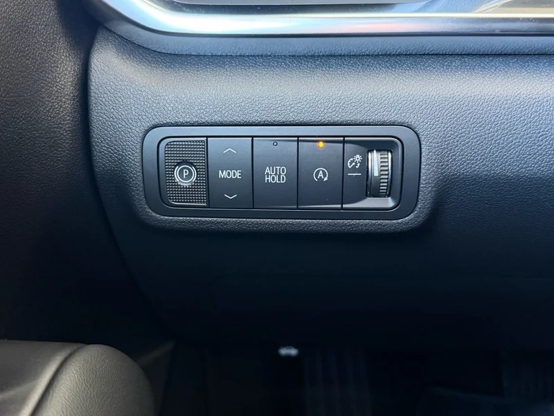 New 2027 Sterling Metallic GMC Elevation image 14