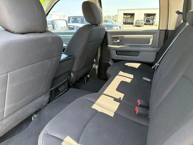 Used 2019 White Ram Warlock image 21