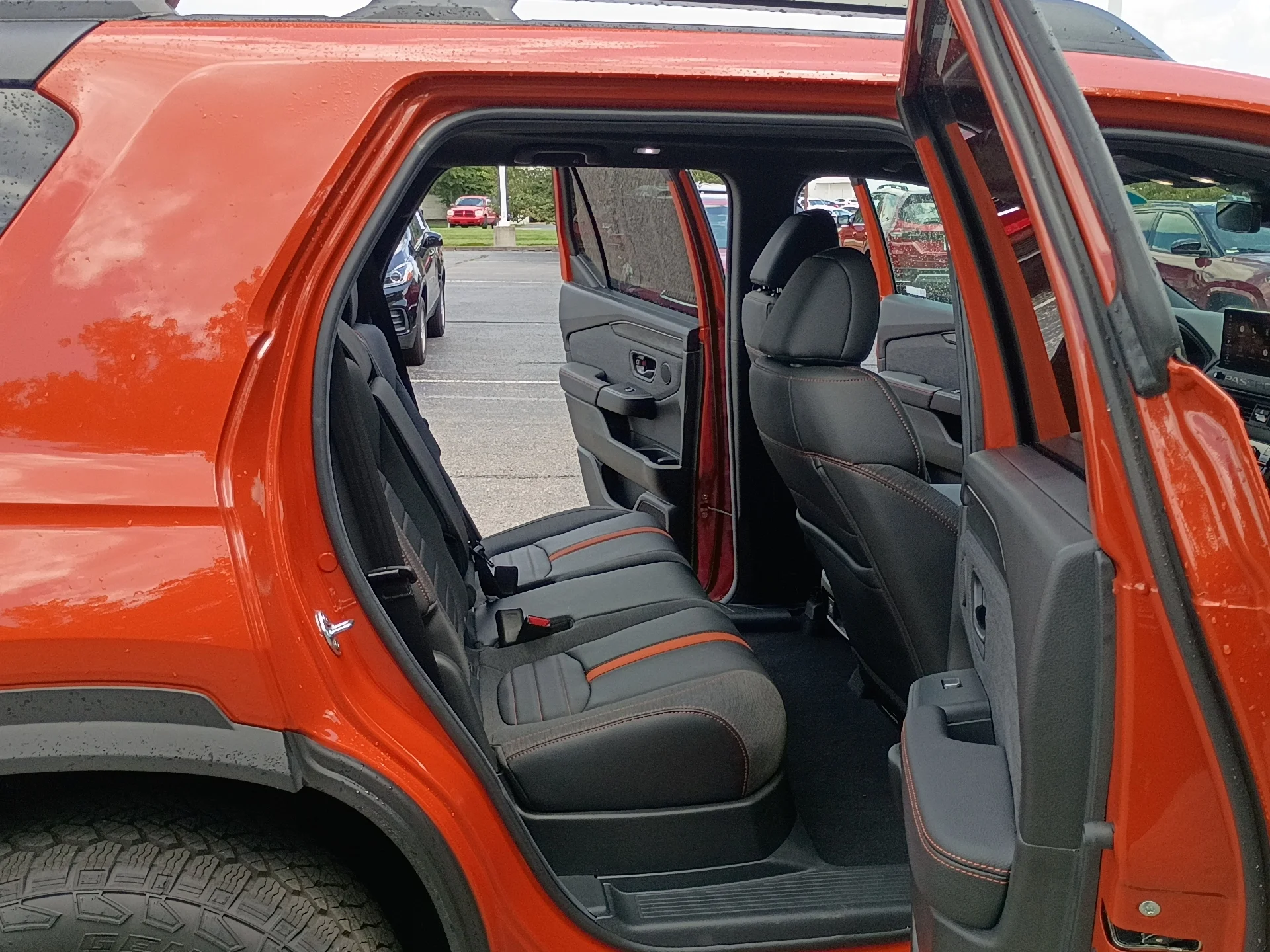 Certified Used 2026 Sunset Orange II Honda TrailSport Blackout image 15