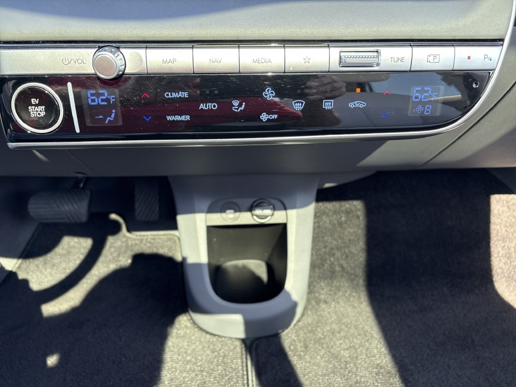 Certified Used 2024 Cyber Gray Hyundai Limited image 29