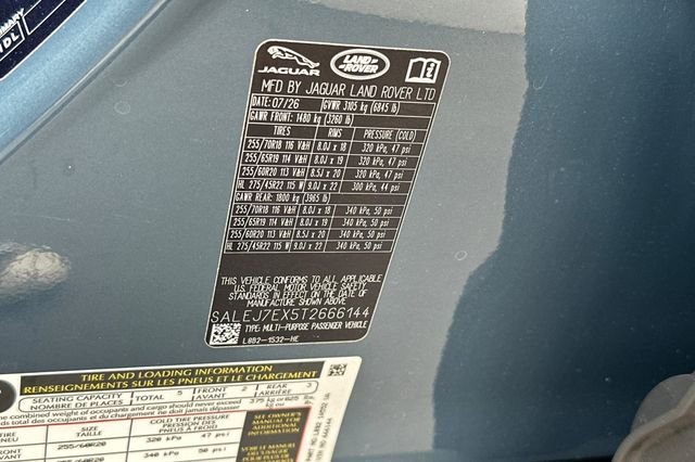 New 2026 Tasman Blue Land Rover S image 28