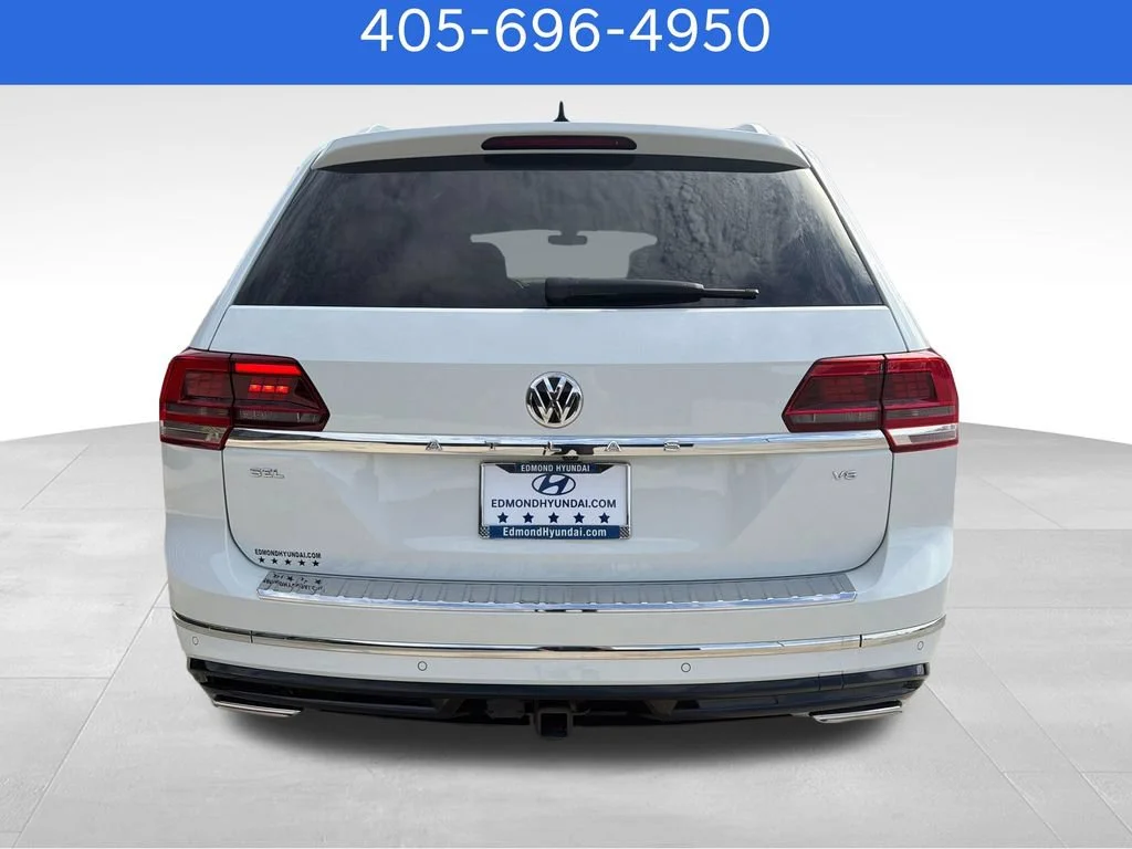 Pre-Owned 2020 Volkswagen Atlas 3.6L V6 SEL R-Line