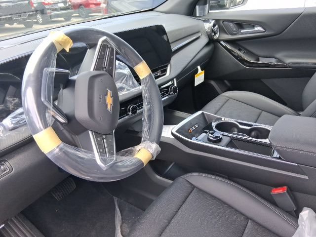 New 2026 Mosaic Black Metallic Chevrolet LT image 9