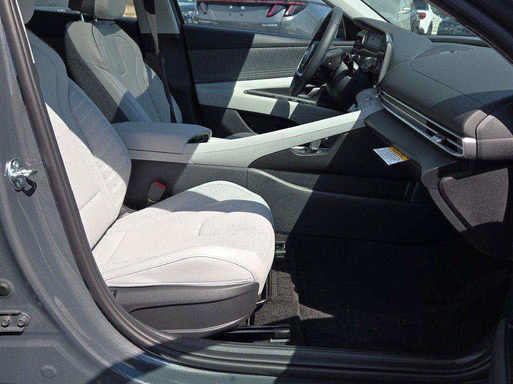 New 2026 Gray Hyundai Limited image 7