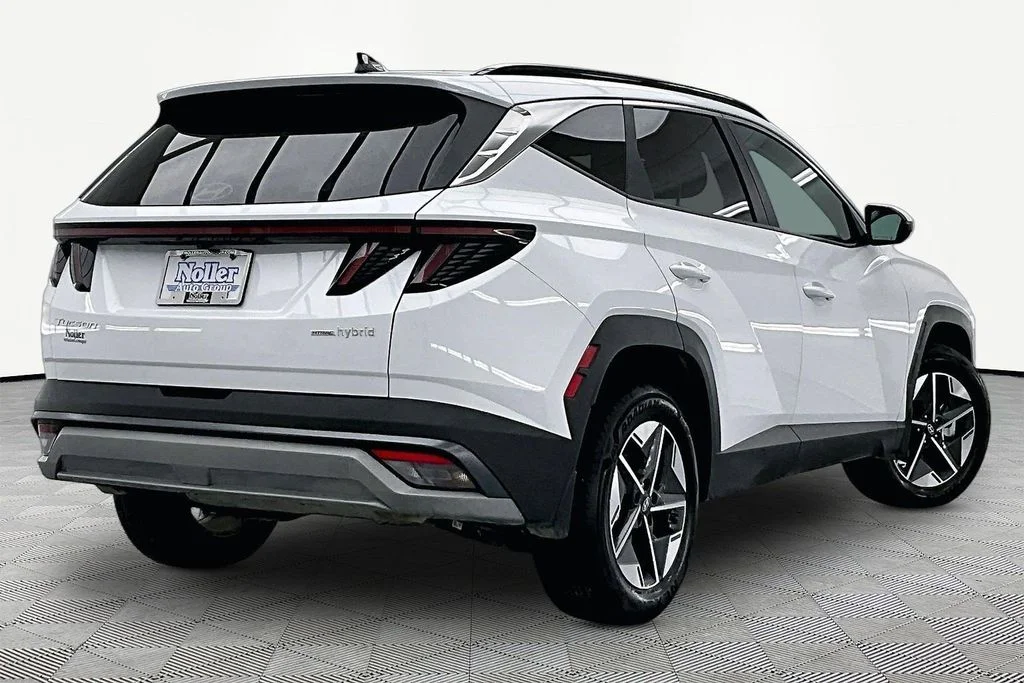 Used 2025 Hyundai Tucson SEL Convenience with VIN KM8JCDD15SU309203 for sale in Kansas City
