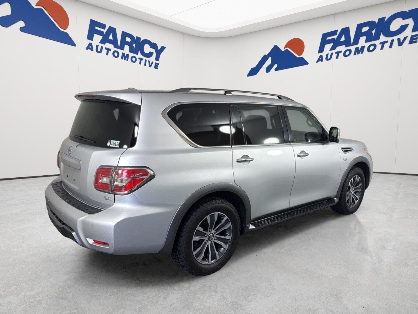 Used 2019 Brilliant Silver Metallic Nissan SL image 6