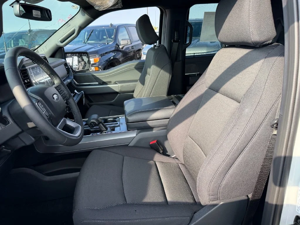 New 2026 Silver Ford XLT image 10