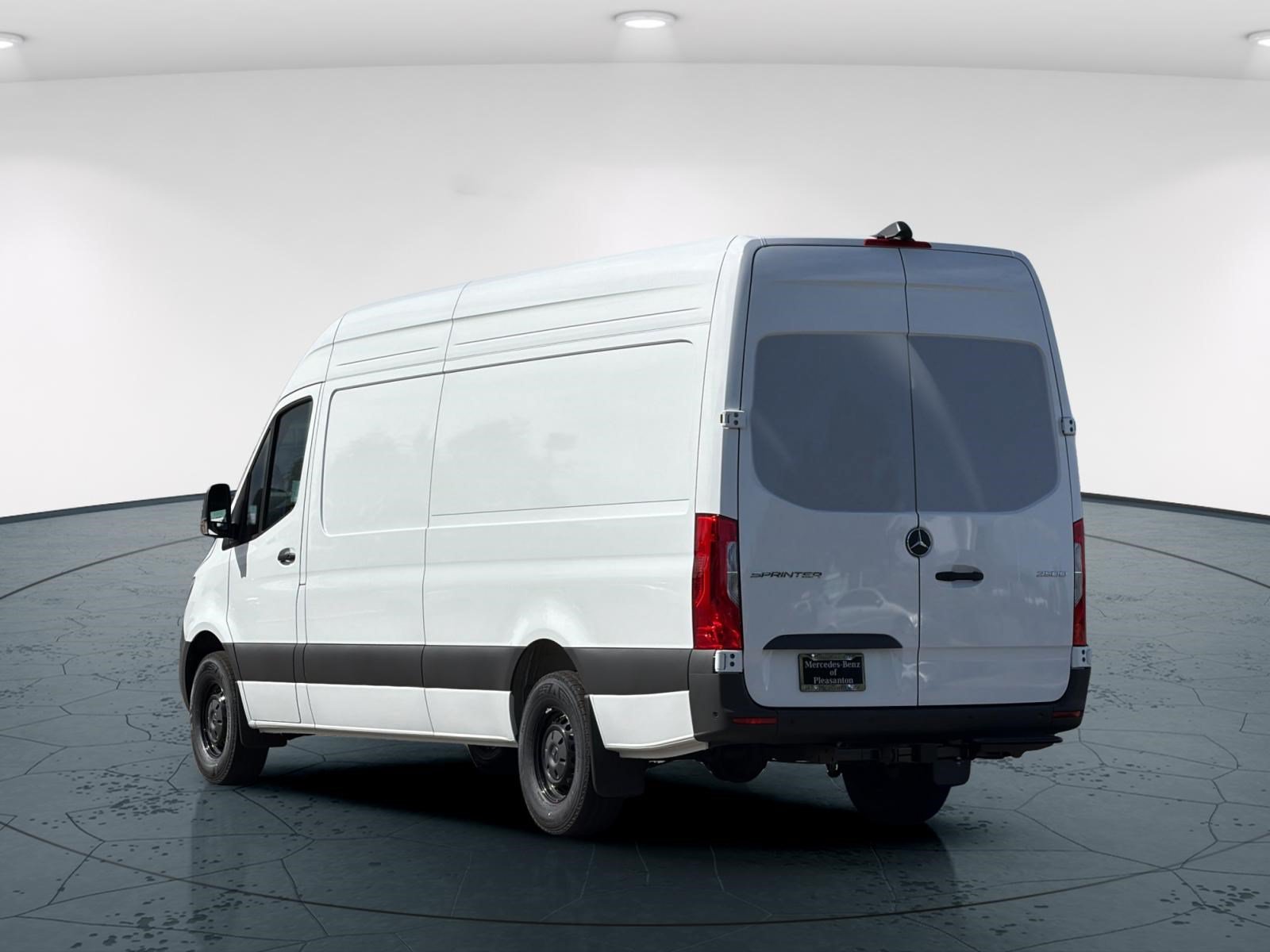New 2026 Arctic White Mercedes-Benz 2500 High Roof SO Diesel 170 WB image 4