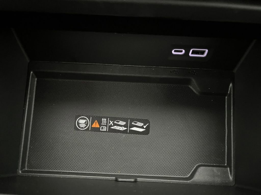New 2026 Onyx Black GMC AT4 image 16