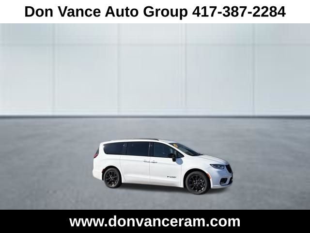 2025 Chrysler Pacifica