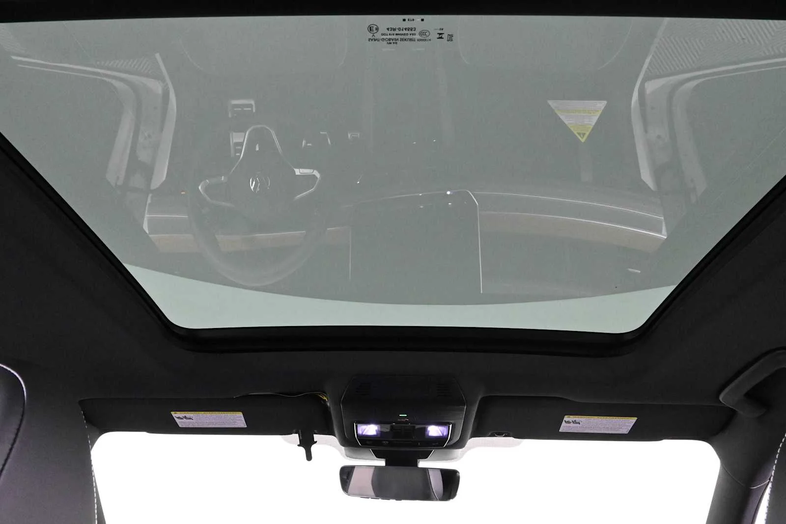 New 2026 Opal White Pearl Volkswagen SEL R-Line Turbo image 4