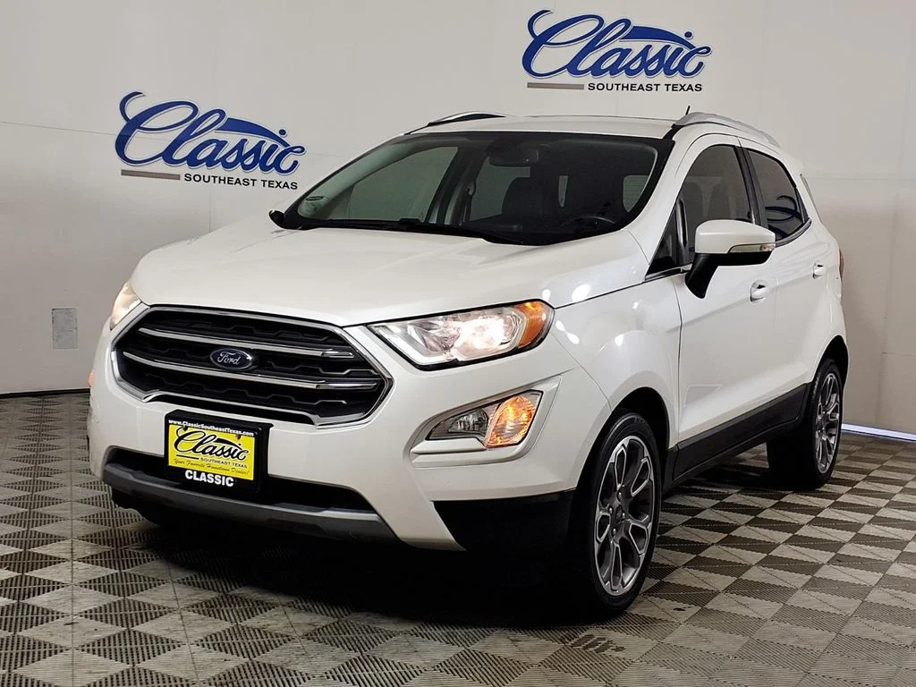 Used 2019 White Ford Titanium image 5
