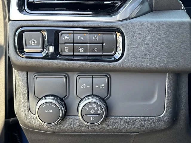 2026 GMC Yukon XL Elevation - Photo 18
