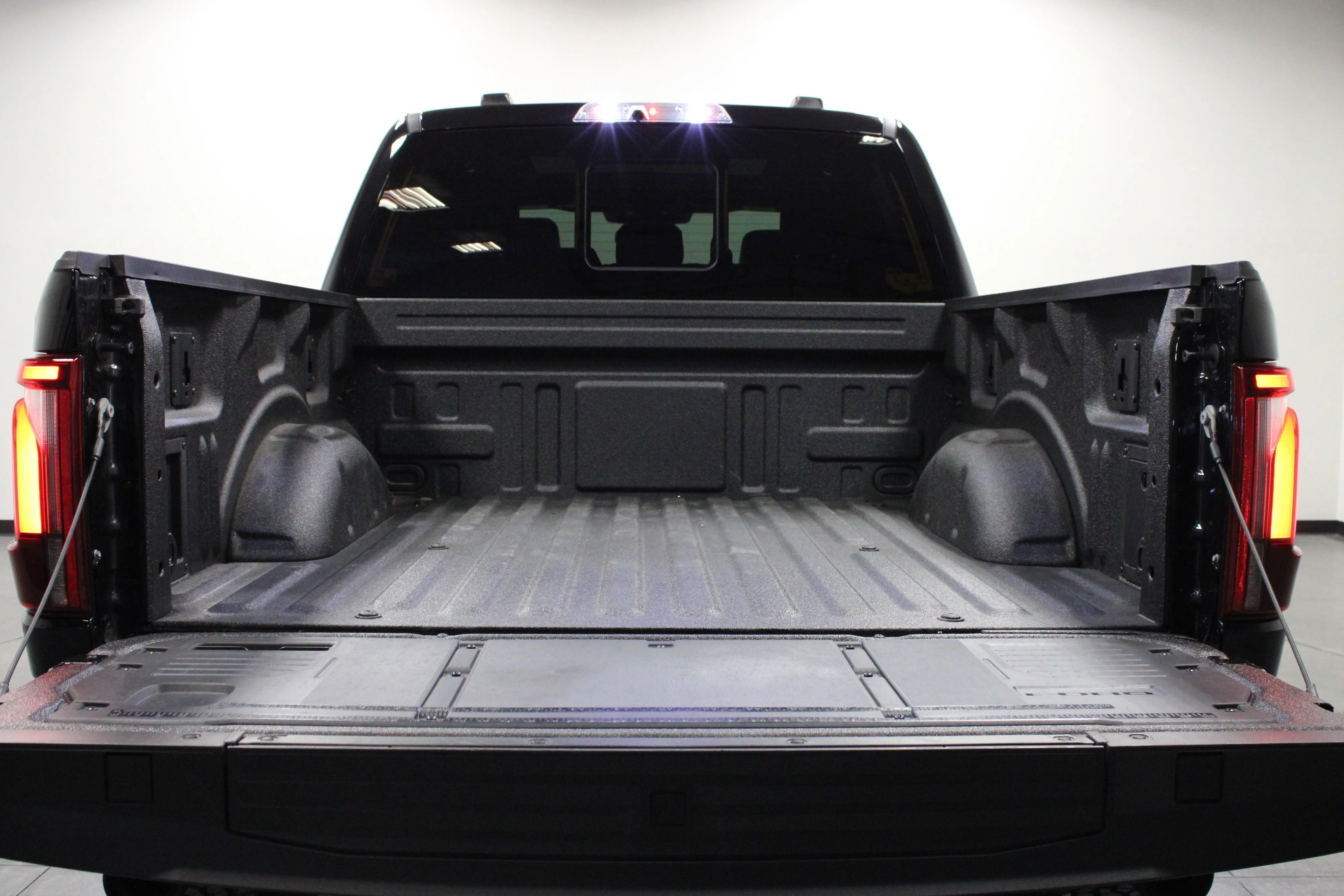 Used 2024 Black Metallic Ford Raptor image 14