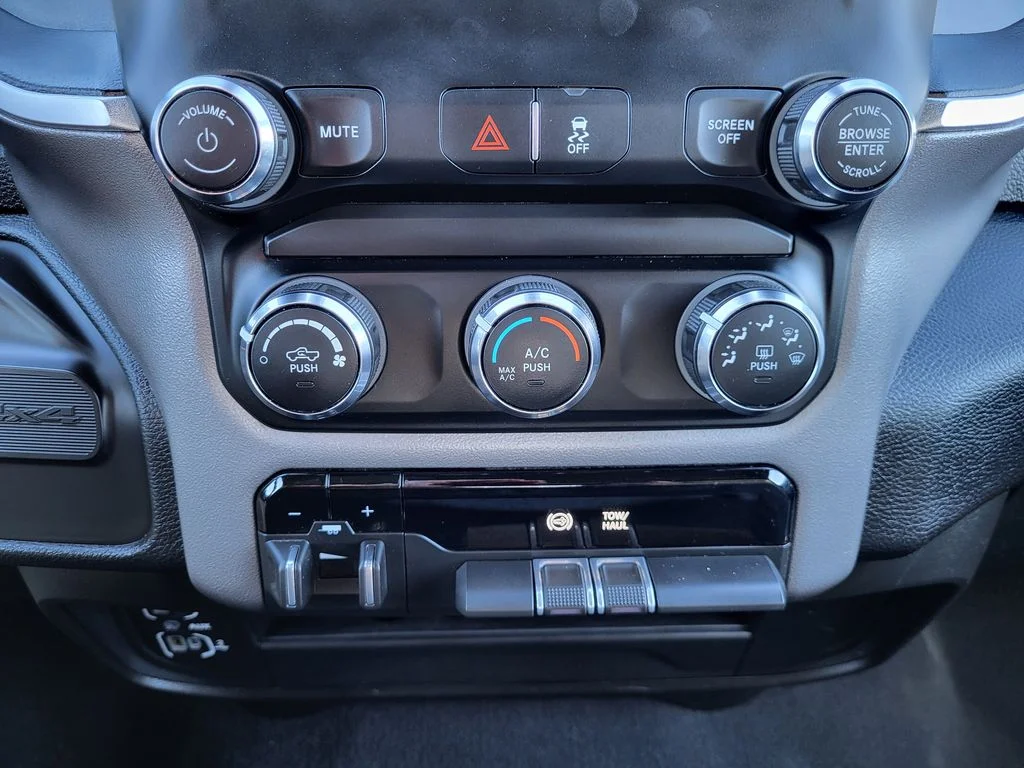 Used 2024 White Ram Big Horn image 15