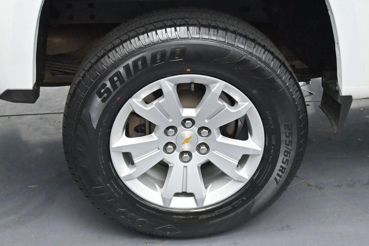 Used 2022 Summit White Chevrolet 4WD LT image 31