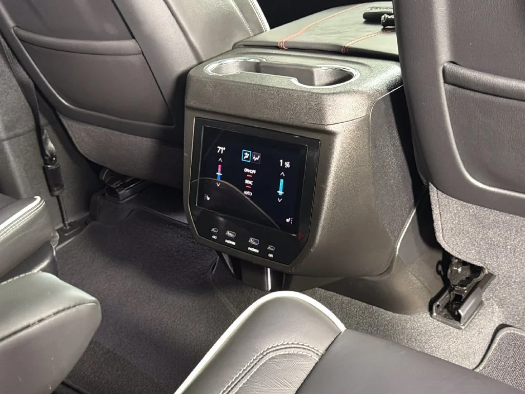 Certified Used 2025 Summit White GMC AT4 Ultimate image 37