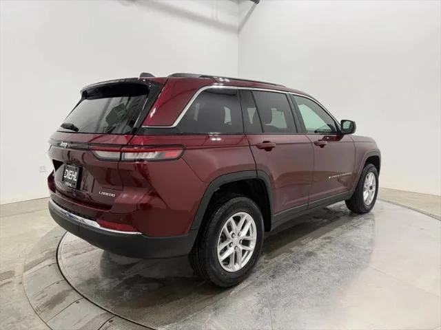 2026 Jeep Grand Cherokee Laredo - Photo 7