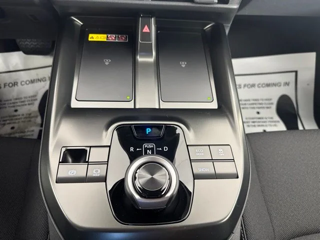 New 2026 Wind Chill Pearl <sup>1</sup> Toyota  SE image 16