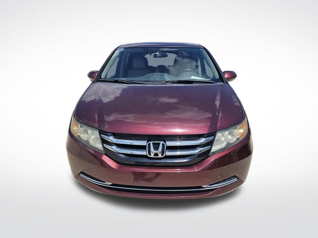 Used 2016 Red Honda SE image 4